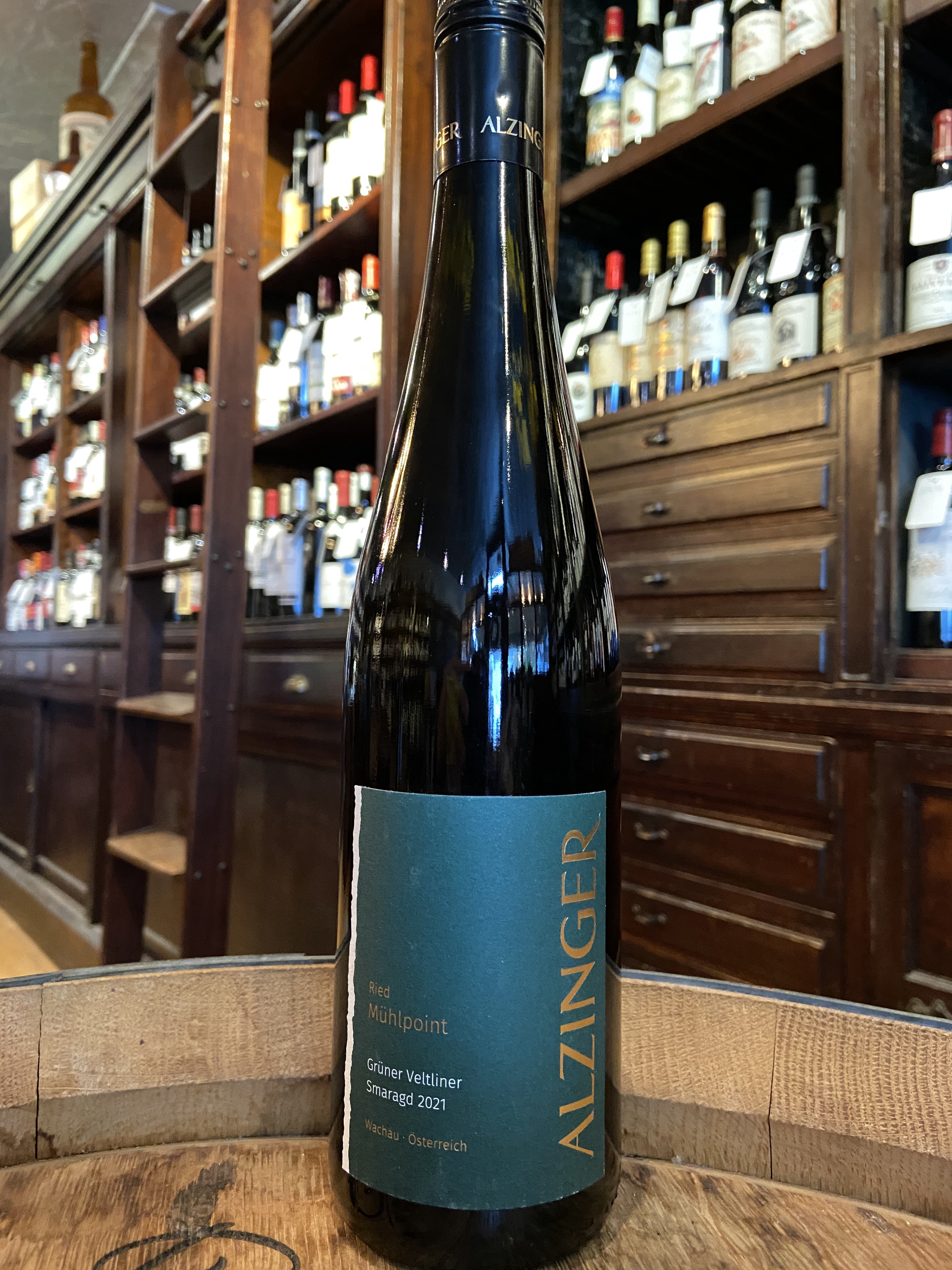 2021 Weingut Leo Alzinger Ried Muhlpoint Gruner Veltliner Smaragd