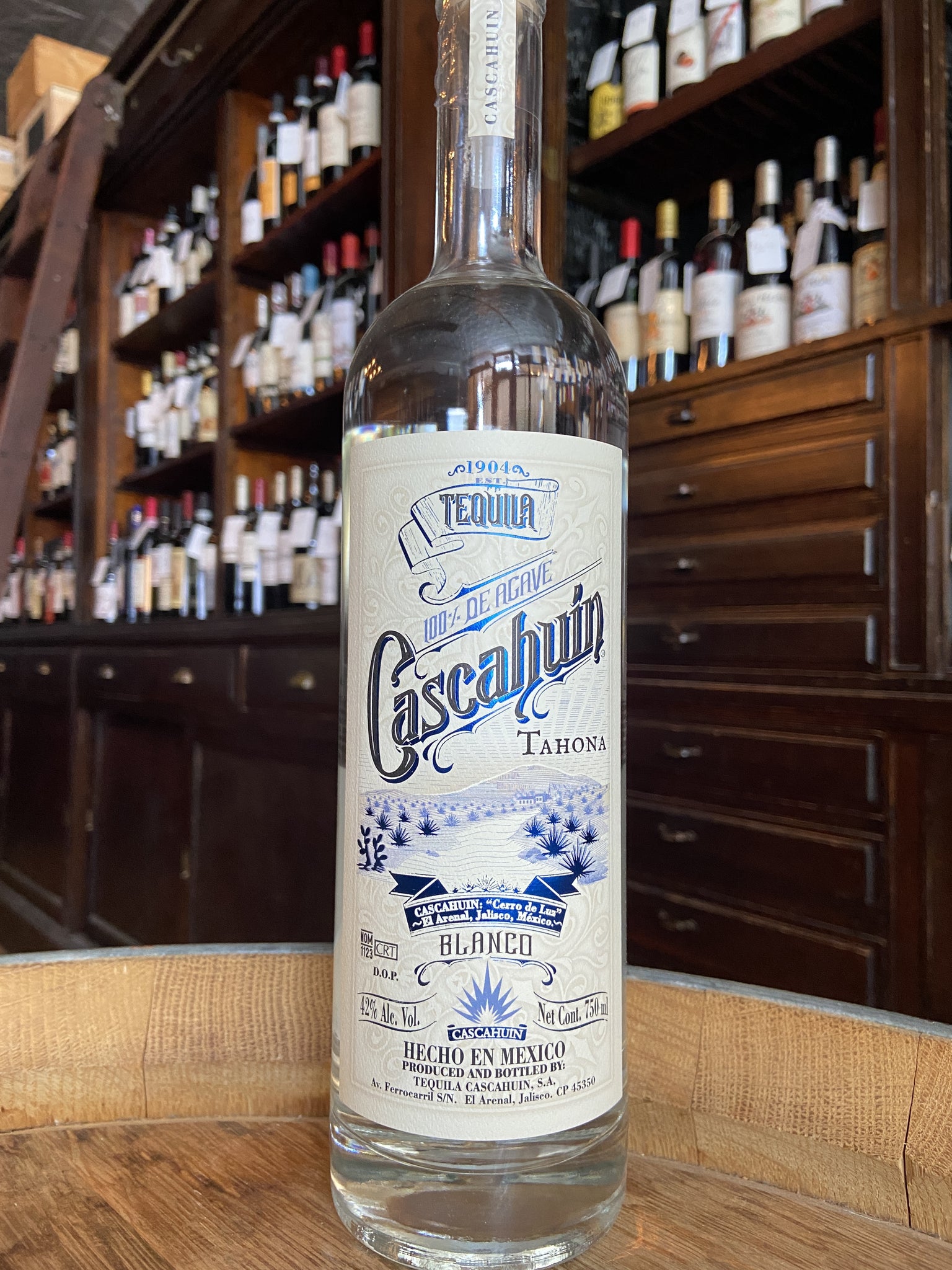 Tequila Cascahuin Tahona Blanco Tequila